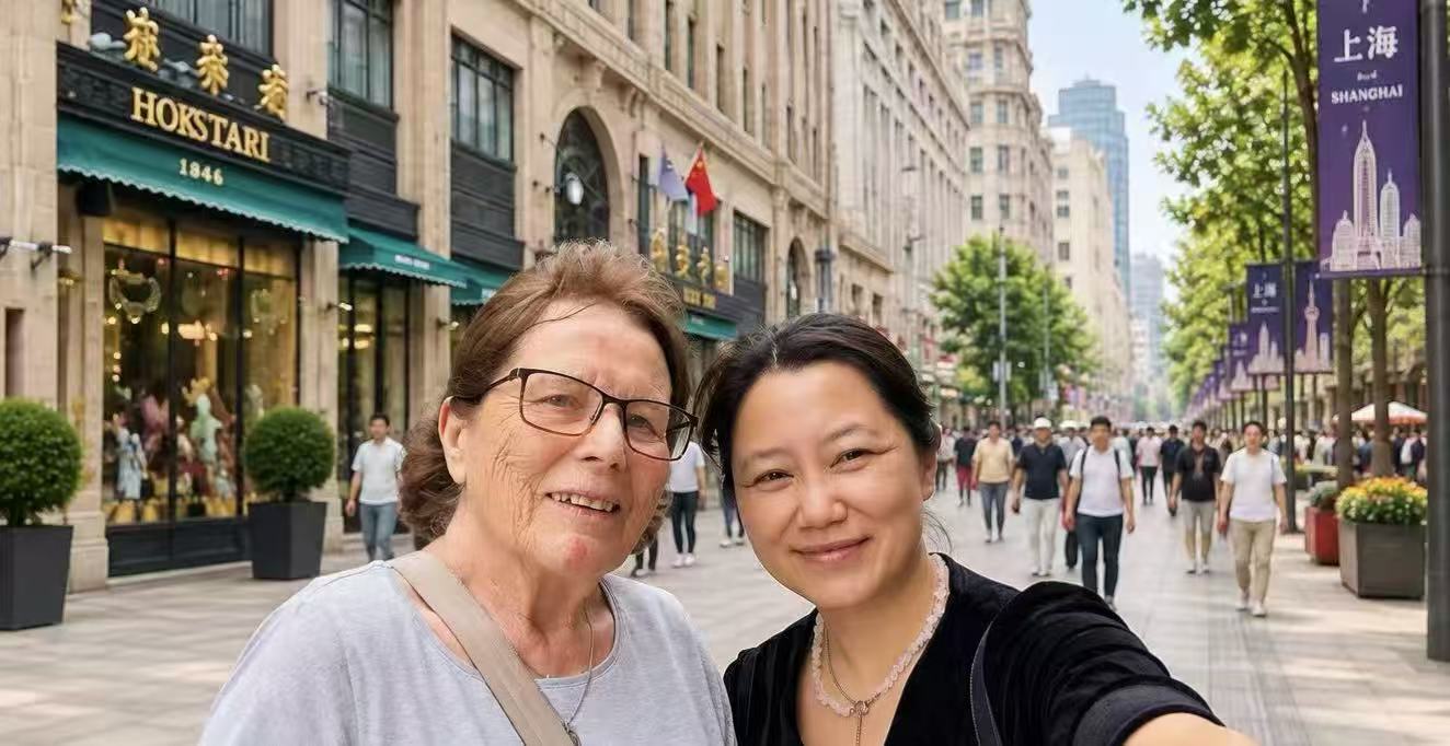 English-speaking local companion for shopping and everyday activities in Shanghai